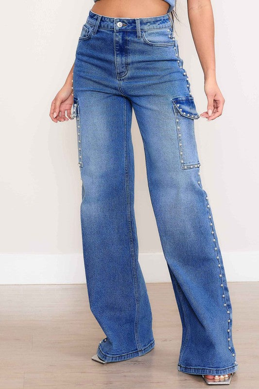 High-Rise Wide Leg Cargo Jeans – Chic, Functional, and Trendy