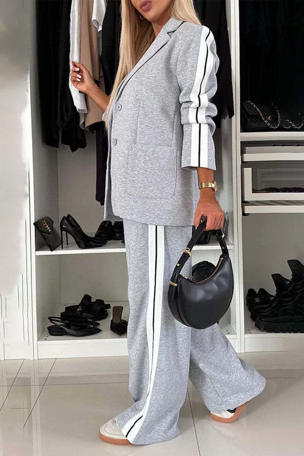 Sleek & Sophisticated: Contrast Lapel Collar Top & Pants Set – Effortless Elegance