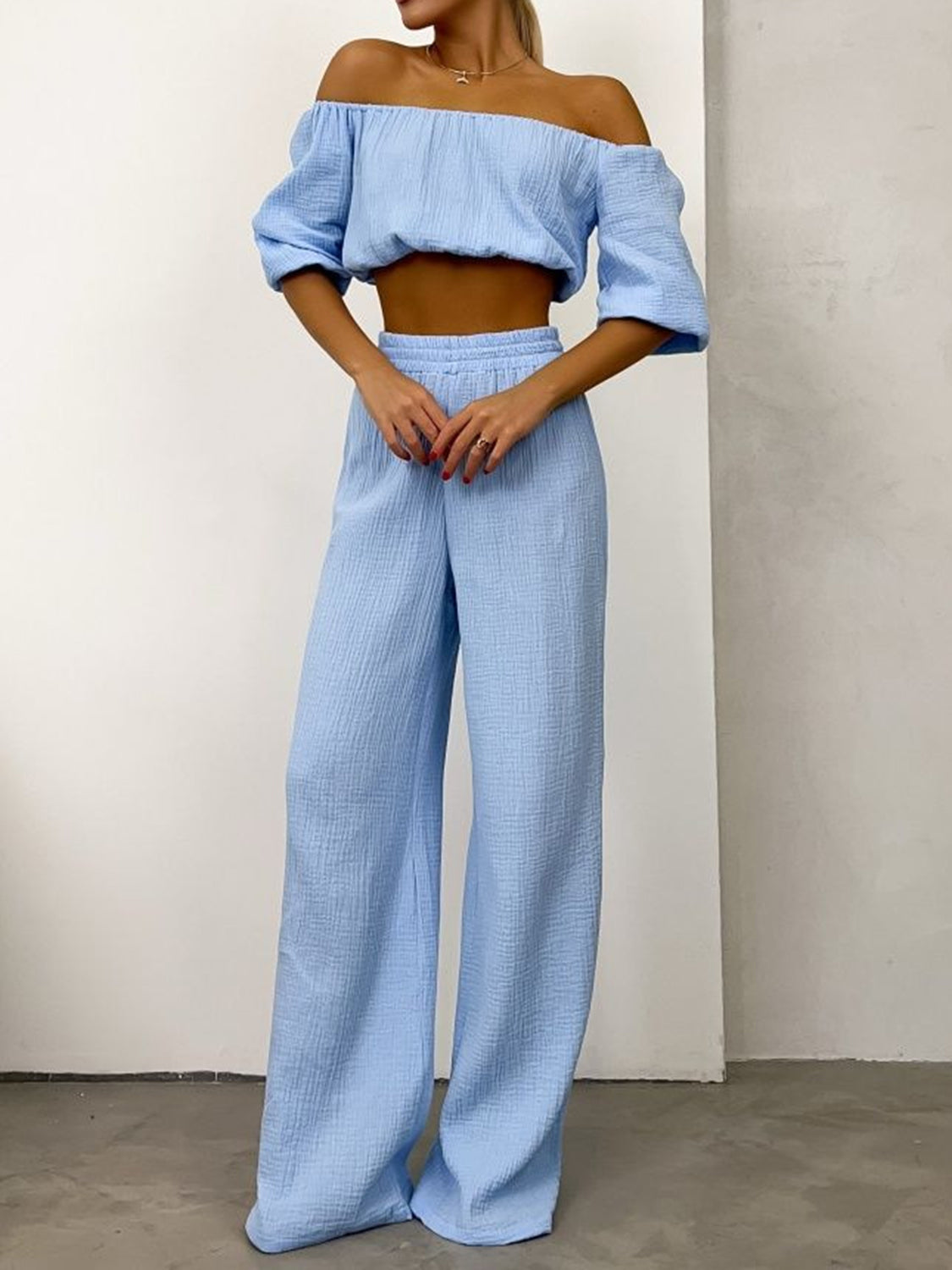 Chic & Sassy: Off Shoulder Long Sleeve Top & Pants Set – Perfect for Every Fashionista!